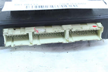 Load image into Gallery viewer, BODY CONTROL MODULE BCM COMPUTER Impala Monte Carlo 2000-2004 - 1133317
