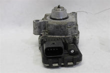 Load image into Gallery viewer, TRANSFER CASE ACTUATOR MOTOR 228I 320i 328D 328i 328I GT 335i 335i 10-17 - 1133567
