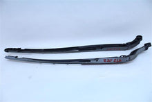 Load image into Gallery viewer, WINDSHIELD WIPER ARM Toyota Tundra 2007 07 - 1133718
