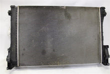 Load image into Gallery viewer, RADIATOR C230 C250 C300 C350 C63 E350 E550 E63 GLK350 SLK250 08-15 AT - 1134240
