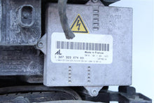 Load image into Gallery viewer, HEADLIGHT LAMP ASSEMBLY Range Rover 2003 03 2004 04 2005 05 Right - 1134402
