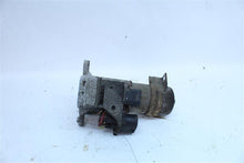Load image into Gallery viewer, TRANSFER CASE ACTUATOR MOTOR Cayenne 03 04 05 06 07 08 09 10 - 1135324
