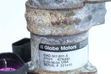 Load image into Gallery viewer, TRANSFER CASE ACTUATOR MOTOR Cayenne 03 04 05 06 07 08 09 10 - 1135324
