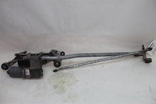 Load image into Gallery viewer, WINDSHIELD WIPER MOTOR Audi Q7 07 08 09 10 11 12 13 14 - 1135460
