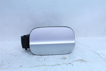 Load image into Gallery viewer, GAS FUEL FILLER LID DOOR Audi Q7 2008 08 - 1135509
