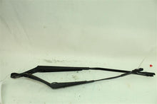 Load image into Gallery viewer, WINDSHIELD WIPER ARM Audi A3 2016 16 - 1135572

