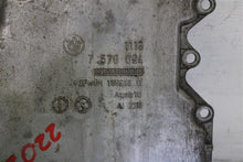 Load image into Gallery viewer, OIL PAN 550i 550i Gt 650i 750 HYBRID 750i 750il Alpina B7 10-19 LOWER - 1135766
