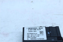Load image into Gallery viewer, FUEL PUMP CONTROL MODULE COMPUTER E350 C230 C250 C300 C350 C63 08-11 - 1135780
