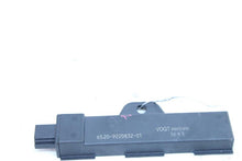 Load image into Gallery viewer, RADIO ANTENNA BMW 750 HYBRID 750i 750il 2010 10 - 1135784

