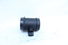 Load image into Gallery viewer, Mass Air Flow Sensor Meter MAF Range Rover 03 04 05 - 1135802

