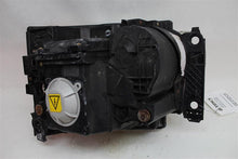Load image into Gallery viewer, HEADLIGHT LAMP ASSEMBLY Land Rover LR3 05 06 07 08 09 Right - 1135907
