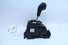 Load image into Gallery viewer, Floor Shifter Land Rover LR3 2006 06 - 1135920
