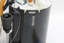 Load image into Gallery viewer, FUEL PUMP Jaguar Vanden Pl XF XFR XJ XJL XJR 10 11 12 13 - 1135955
