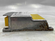Load image into Gallery viewer, AIR BAG COMPUTER Volvo V70 2000 00 2001 01 2002 02 - NW39136
