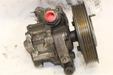 Load image into Gallery viewer, POWER STEERING PUMP Land Rover LR2 2008 08 2009 09 2010 10 2011 11 - 1136305
