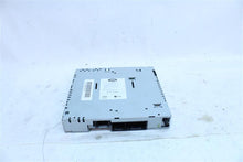 Load image into Gallery viewer, RADIO Land Rover Range Rover 2005 05 2006 06  AM FM CD - 1136444
