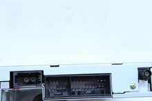 Load image into Gallery viewer, RADIO Land Rover Range Rover 2005 05 2006 06  AM FM CD - 1136444
