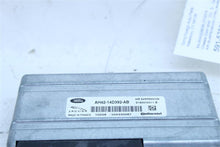 Load image into Gallery viewer, SUSPENSION CONTROL MODULE COMPUTER Vanden Pl XJ XJL XJR 10-14 - 1136453
