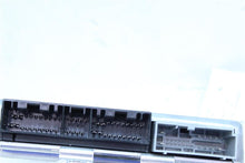 Load image into Gallery viewer, SUSPENSION CONTROL MODULE COMPUTER Vanden Pl XJ XJL XJR 10-14 - 1136453
