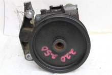 Load image into Gallery viewer, POWER STEERING PUMP C250 C300 C350 C63 E300 E350 E400 E550 E63 12-14 - 1137118
