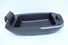 Load image into Gallery viewer, CONSOLE LID Hyundai Tucson 2013 13 - 1137299

