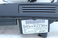 Load image into Gallery viewer, RADIO Audi A4 A5 Allroad Q5 RS5 S4 S5 SQ5 13 14 15 16 17 - 1137677
