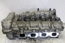 Load image into Gallery viewer, CYLINDER HEAD 550i 550i Gt 650i 750 HYBRID 750i 750il 08-14 Right - 1137892
