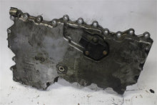 Load image into Gallery viewer, OIL PAN 550i 550i Gt 650i 750 HYBRID 750i 750il Alpina B7 10-19 LOWER - 1137894
