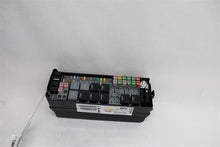 Load image into Gallery viewer, FUSE BOX LR3 Range Rover Sport 2007 07 2008 08 2009 09 - 1138018
