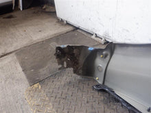Load image into Gallery viewer, FRONT FENDER Land Rover Range Rover Sport 06 07 08 09 Right - 1138078

