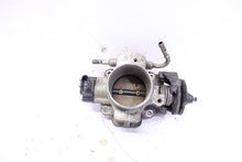 Load image into Gallery viewer, THROTTLE BODY Mazda MPV 2004 04 2005 05 2006 06 - 1138757
