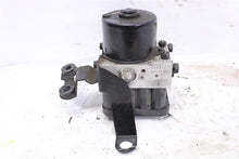 Load image into Gallery viewer, ABS ANTI-LOCK BRAKE PUMP Audi TT 03 04 05 06 - 1139267
