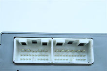 Load image into Gallery viewer, TRANSFER CASE CONTROL MODULE COMPUTER 4 Runner 2003-2009 - 1139880
