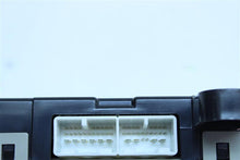 Load image into Gallery viewer, TEMPERATURE CONTROL COMPUTER Toyota 4 Runner 2005 05 - 1139883
