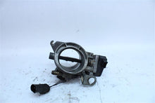 Load image into Gallery viewer, THROTTLE BODY BMW 325i 525i 1993 93 1994 94 1995 95 - 1140029
