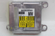 Load image into Gallery viewer, Air bag computer Toyota Highlander 2008 08 2009 09 2010 10 - 1140041
