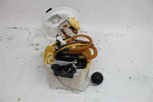 Load image into Gallery viewer, FUEL PUMP BMW 740i 2020 20 - 1140131
