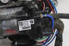 Load image into Gallery viewer, SUSPENSION AIR COMPRESSOR PUMP 740i 740il 750i 750il Alpina B7 M760i 16-20 - 1140172
