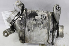 Load image into Gallery viewer, INTERCOOLER 550i 550i Gt 650i 750 HYBRID 750i 750il X5 X6 08-15 Left - 1140358
