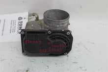 Load image into Gallery viewer, THROTTLE BODY TOYOTA COROLLA 04 05 1ZZFE ENG - 1141177
