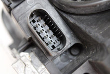 Load image into Gallery viewer, HEADLIGHT LAMP ASSEMBLY S450 Cdn S550 S600 S63 S65 SL55 07-09 Left - 1141481
