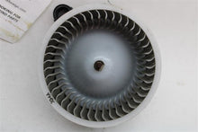 Load image into Gallery viewer, FRONT A/C HEATER BLOWER MOTOR Santa Fe 13 14 15 16 17 18 19 - 1142024
