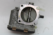 Load image into Gallery viewer, THROTTLE BODY Beetle Jetta Golf 99 00 01 02 03 04 05 06 - 1142053
