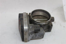 Load image into Gallery viewer, THROTTLE BODY BMW 745I 545I X5 2002 02 03 04 05 06 - 1142278
