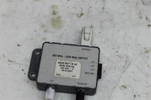 Load image into Gallery viewer, RADIO ANTENNA Mercedes-Benz S550 S600 S65 2007 07 - 1142338

