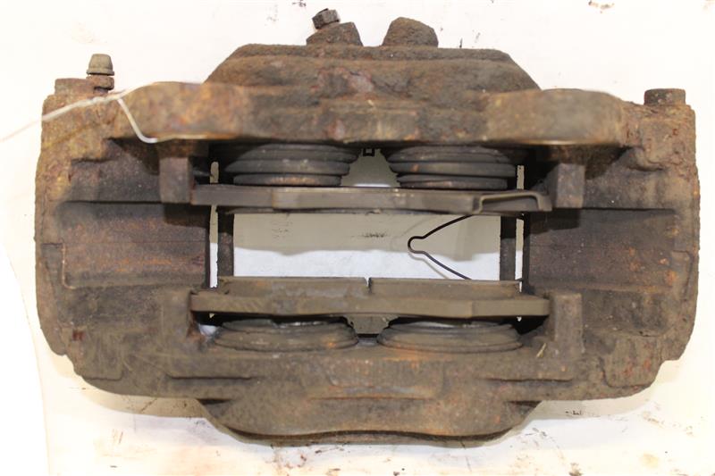 FRONT BRAKE CALIPER Toyota Tacoma 2005-2019 4X4 Right - 1142693