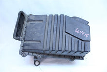 Load image into Gallery viewer, AIR CLEANER BOX A3 TT CC EOS Golf Golf GTI Passat R32 06-15 - 1142796
