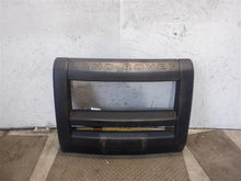 Load image into Gallery viewer, GRILLE Land Rover LR3 2005 05 2006 06 2007 07 2008 08 2009 09 Upper - 1142905
