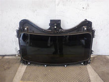 Load image into Gallery viewer, SUNROOF ASSEMBLY Land Rover LR3 LR4 2005 05 2006 06 2007 07 08 09 10 11 Front - 1142932
