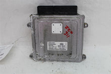 Load image into Gallery viewer, ECU ECM COMPUTER Kia Sorento 2011 11 2012 12 2013 13 - 1143573
